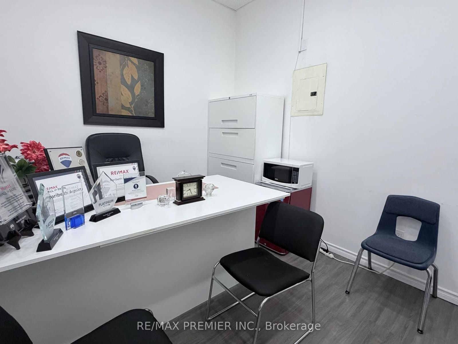 7181 Yonge Street, Unit 203 thumbnail 6