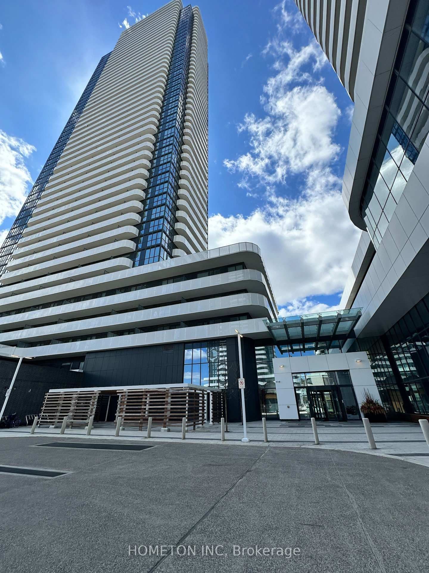 195 Commerce Street, Unit 2110 thumbnail 10