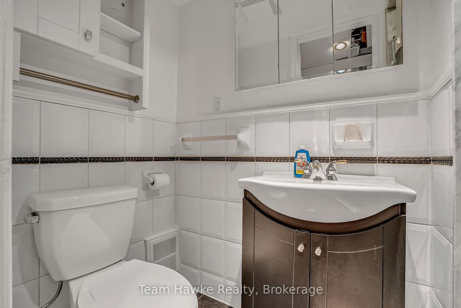 15 White Boulevard thumbnail 23
