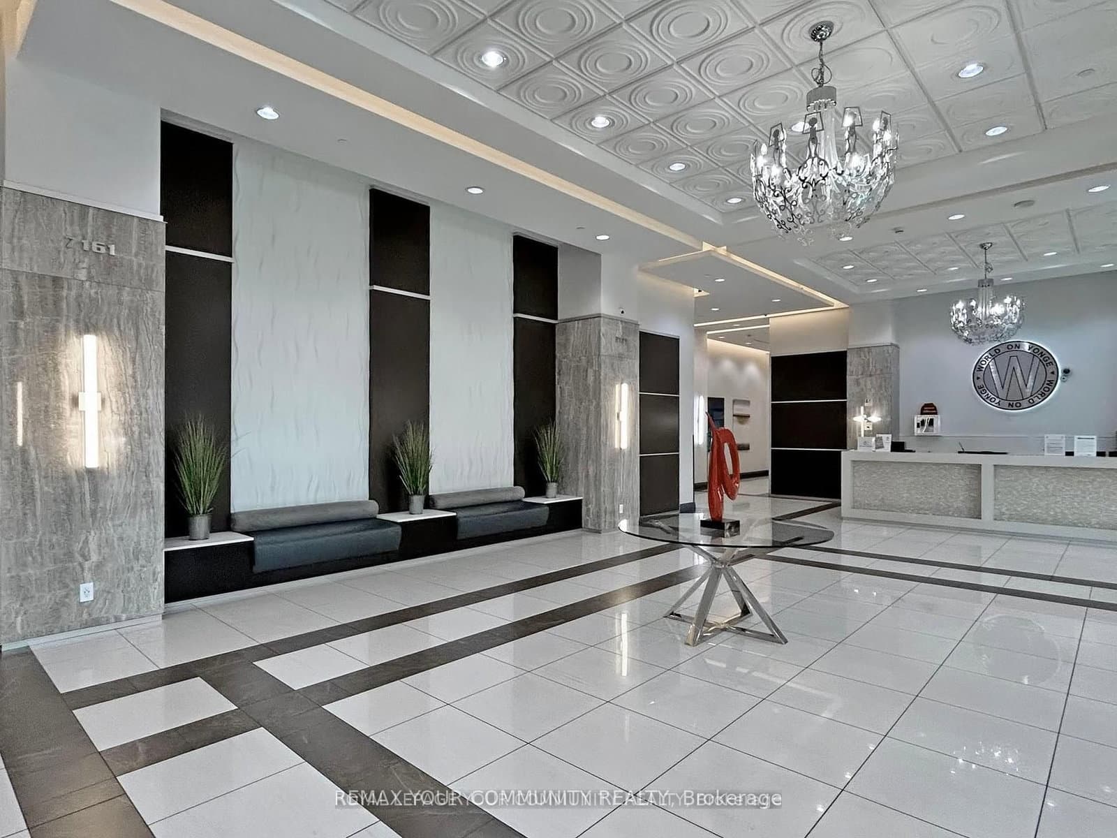 7161 Yonge Street, Unit 522 thumbnail 4