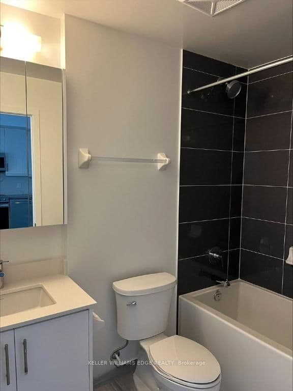95 Oneida Crescent, Unit 706 thumbnail 5