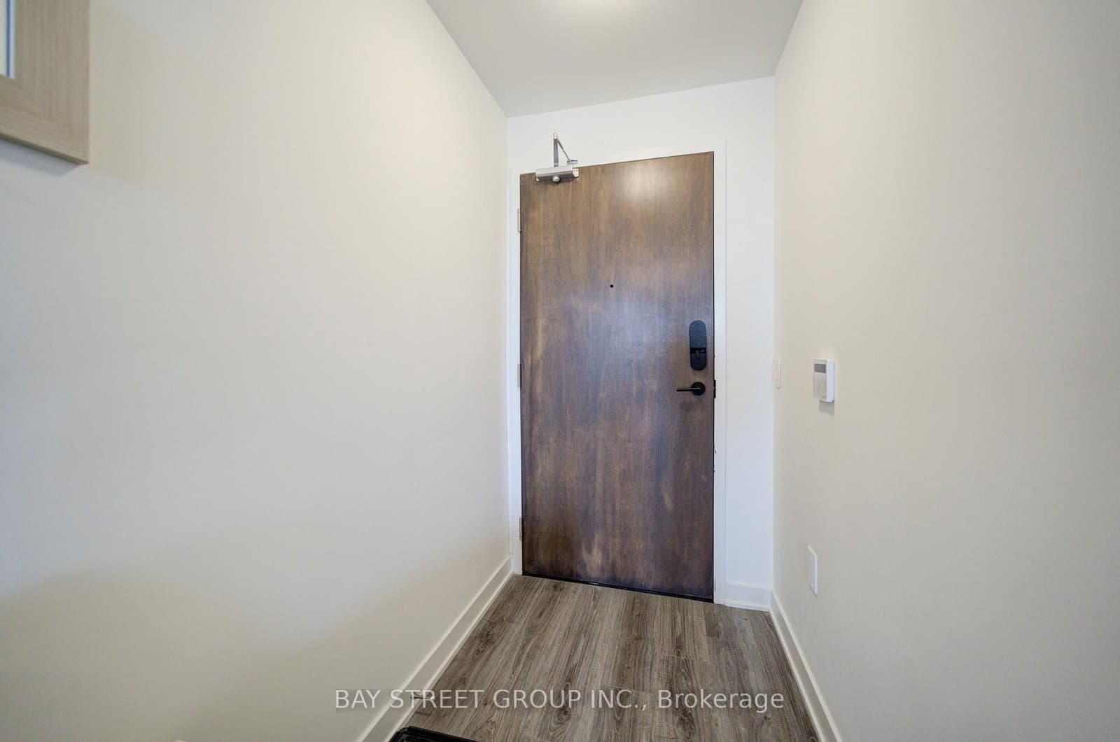 120 Eagle Rock Way, Unit 210 thumbnail 6