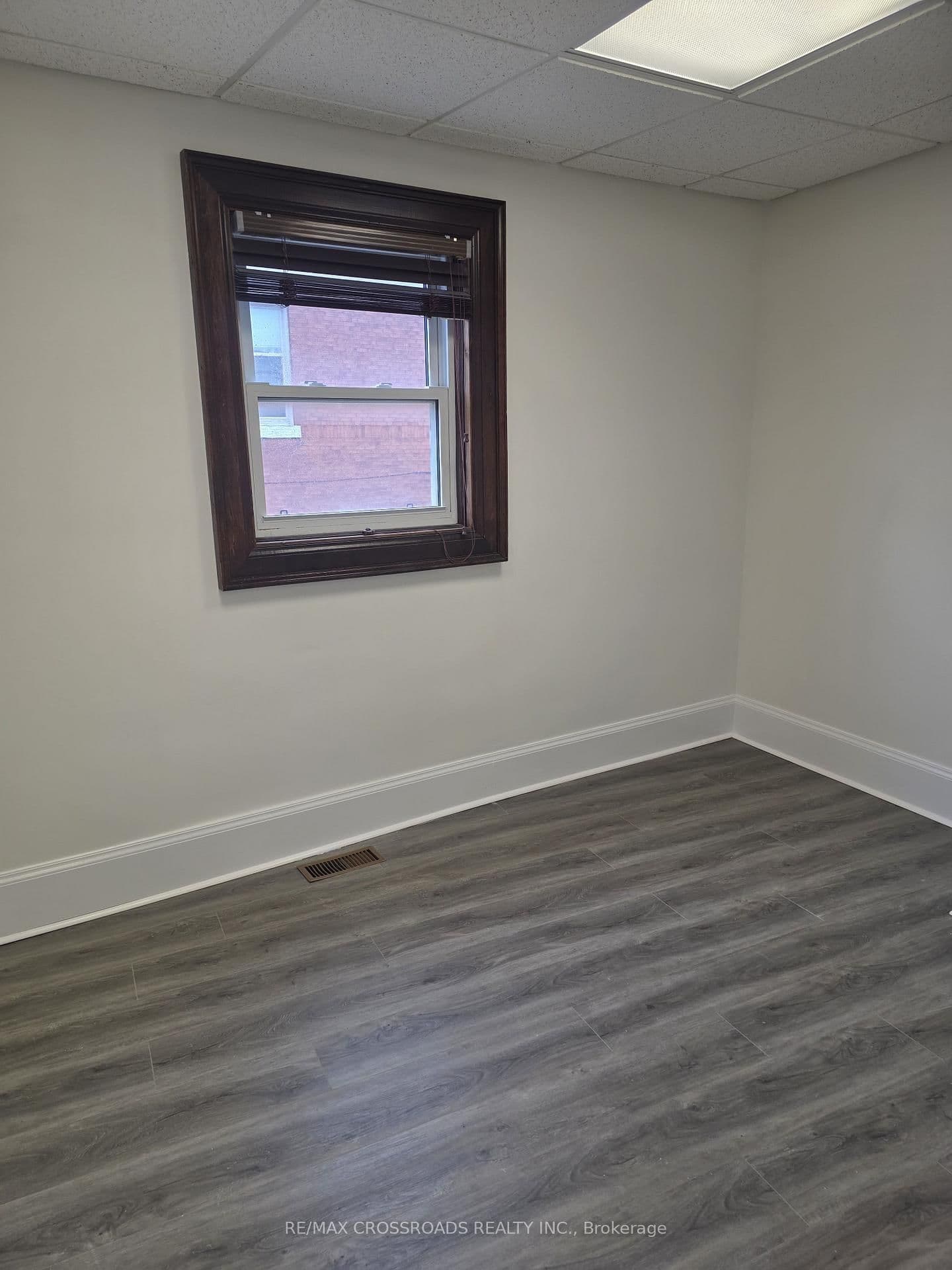 15221 Yonge Street, Unit 5 thumbnail 18