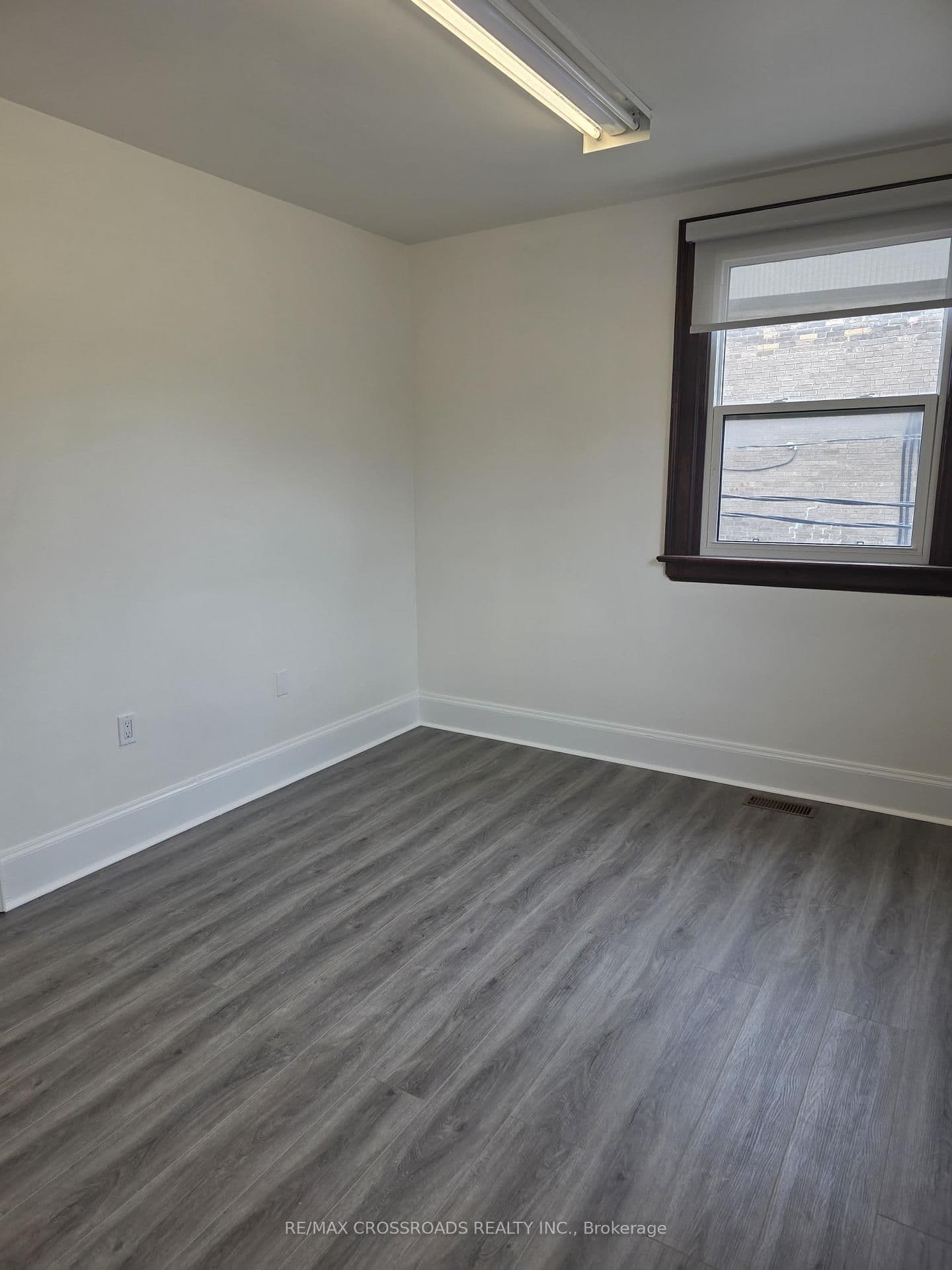 15221 Yonge Street, Unit 5 thumbnail 20