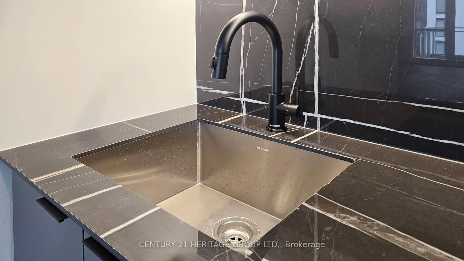 8888 Yonge Street, Unit 1205 thumbnail 15