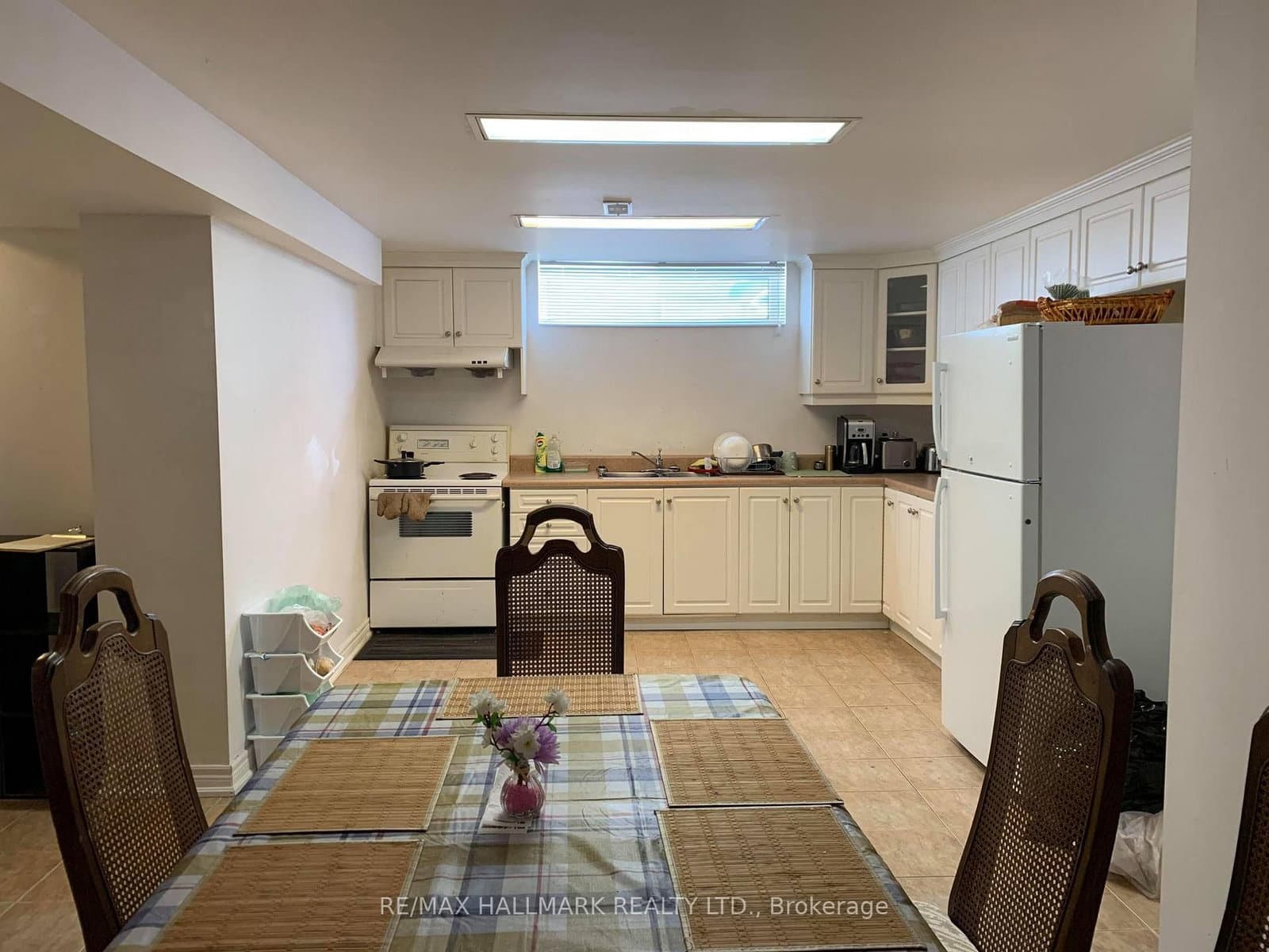 415 Marybay Crescent thumbnail 4