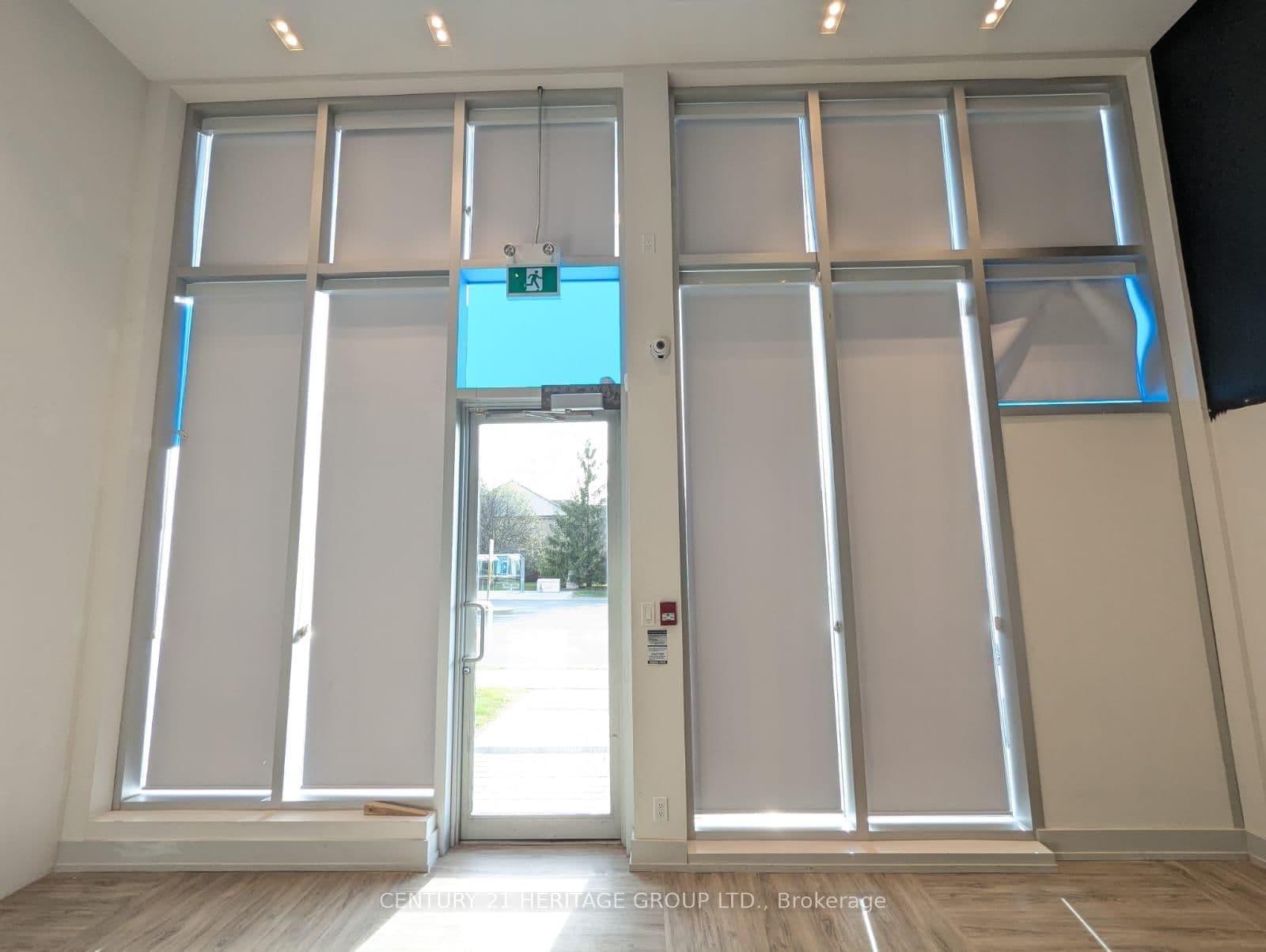 8763 Bayview Avenue, Unit 123 & 125 thumbnail 2