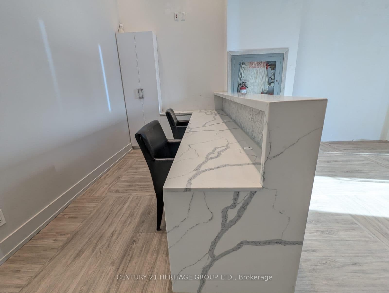 8763 Bayview Avenue, Unit 123 & 125 thumbnail 3