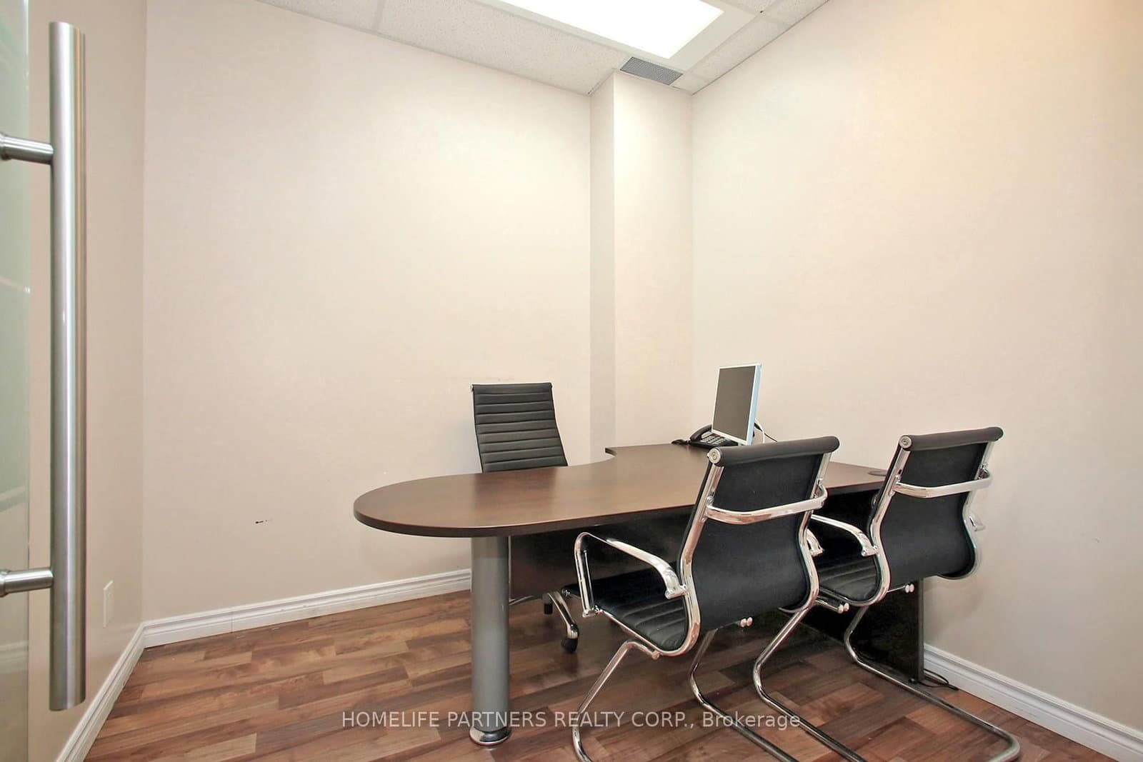 7191 Yonge Street, Unit 305 thumbnail 10
