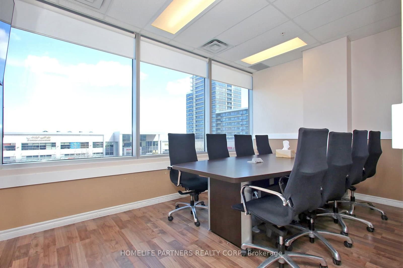 7191 Yonge Street, Unit 305 thumbnail 5