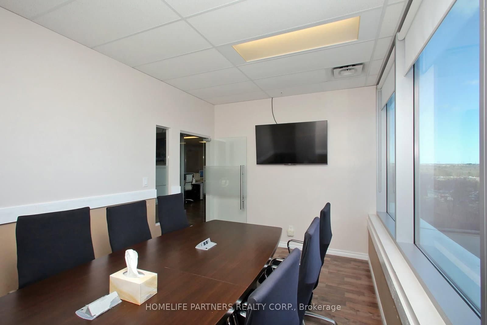 7191 Yonge Street, Unit 305 thumbnail 7