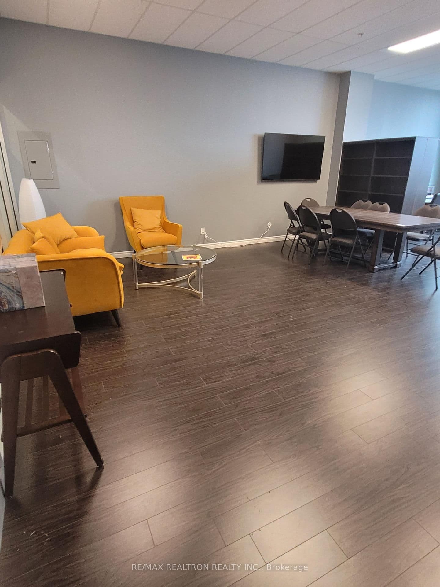 7163 Yonge Street, Unit 289 thumbnail 9