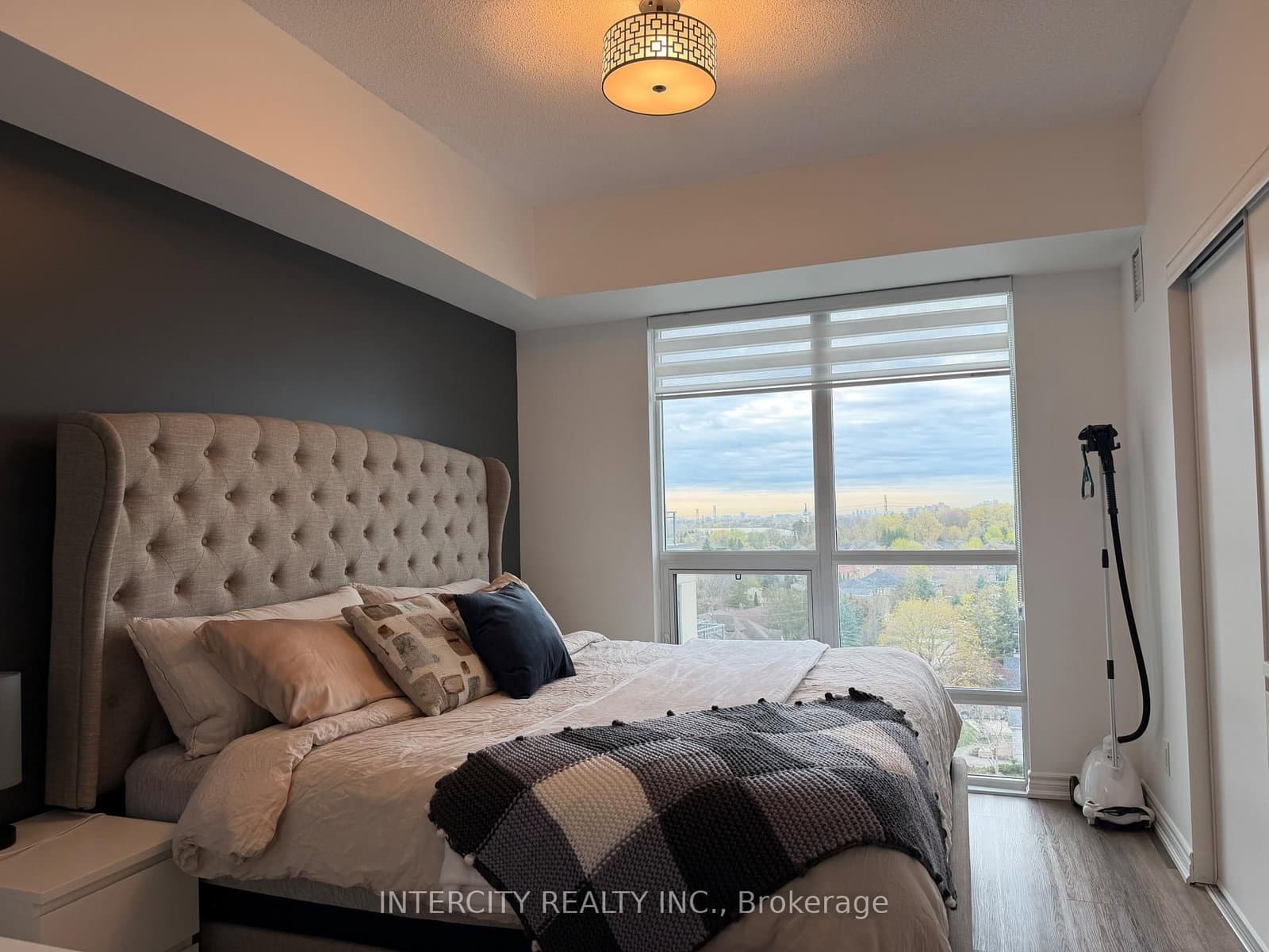 7730 Kipling Avenue, Unit 802 thumbnail 19
