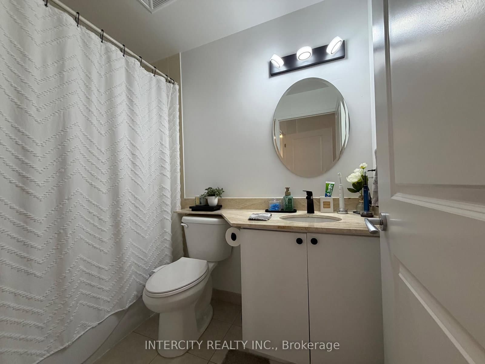 7730 Kipling Avenue, Unit 802 thumbnail 21