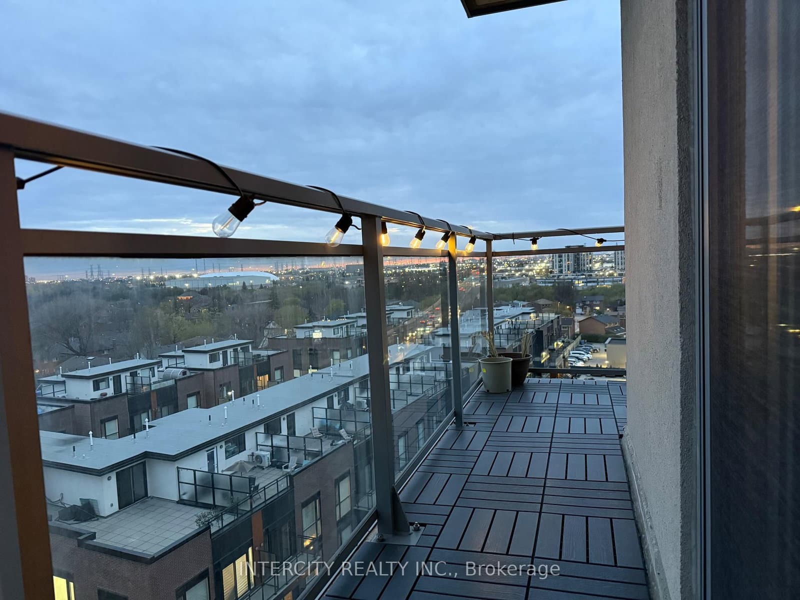 7730 Kipling Avenue, Unit 802 thumbnail 30