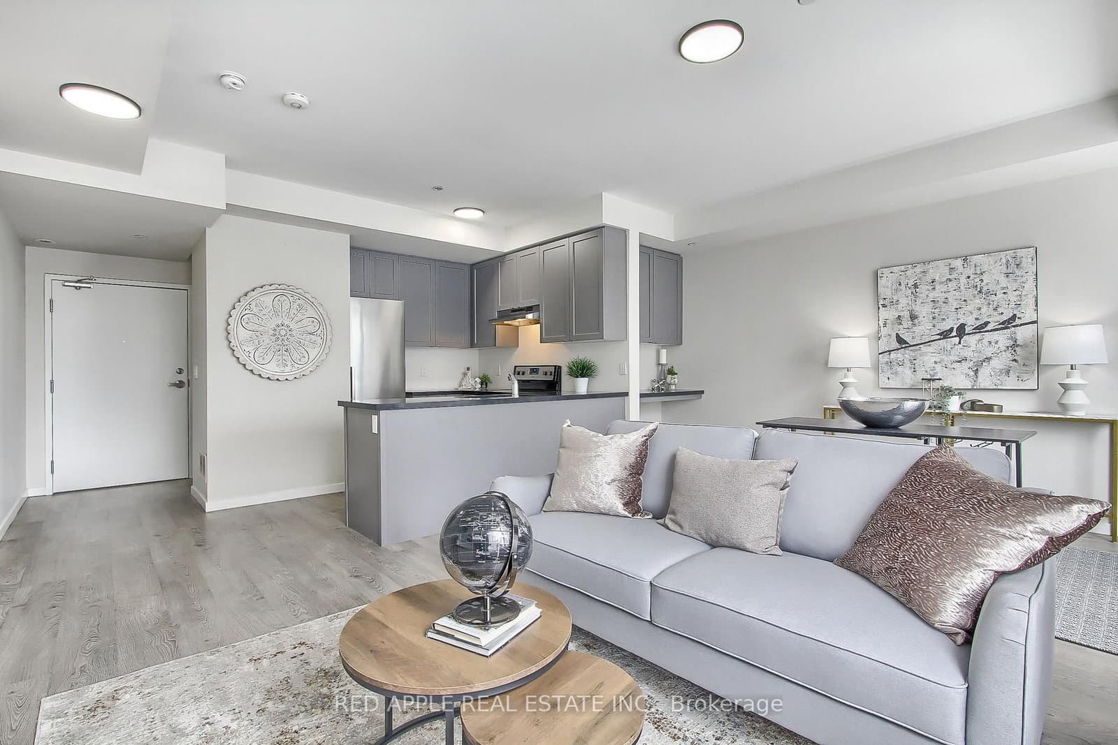 600 Alex Gardner Circle, Unit 110 thumbnail 6