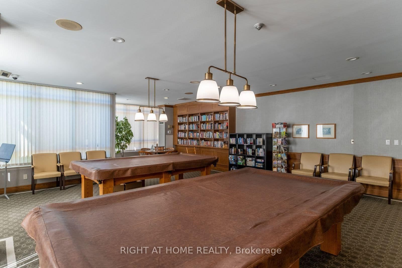 610 Bullock Drive, Unit 1116 thumbnail 37