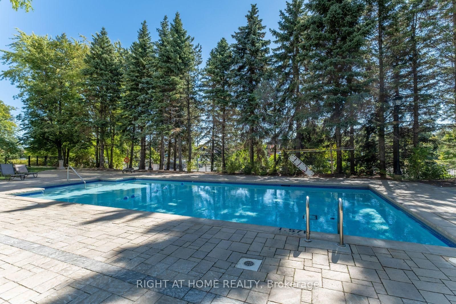 610 Bullock Drive, Unit 1116 thumbnail 42