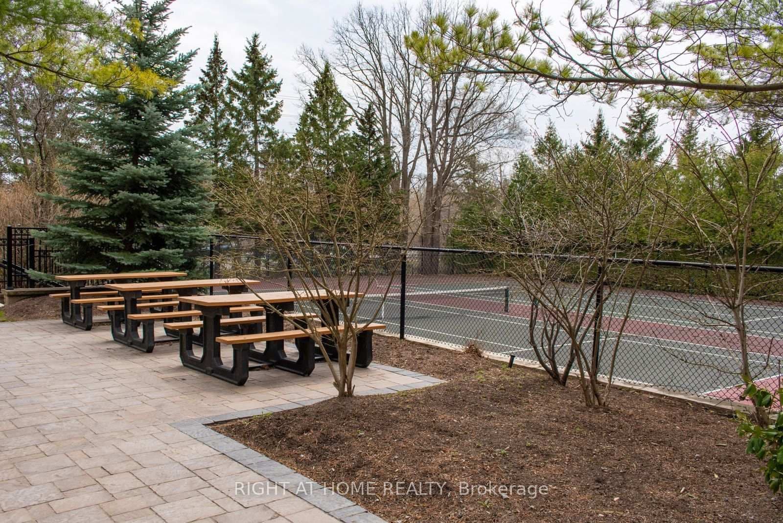 610 Bullock Drive, Unit 1116 thumbnail 46