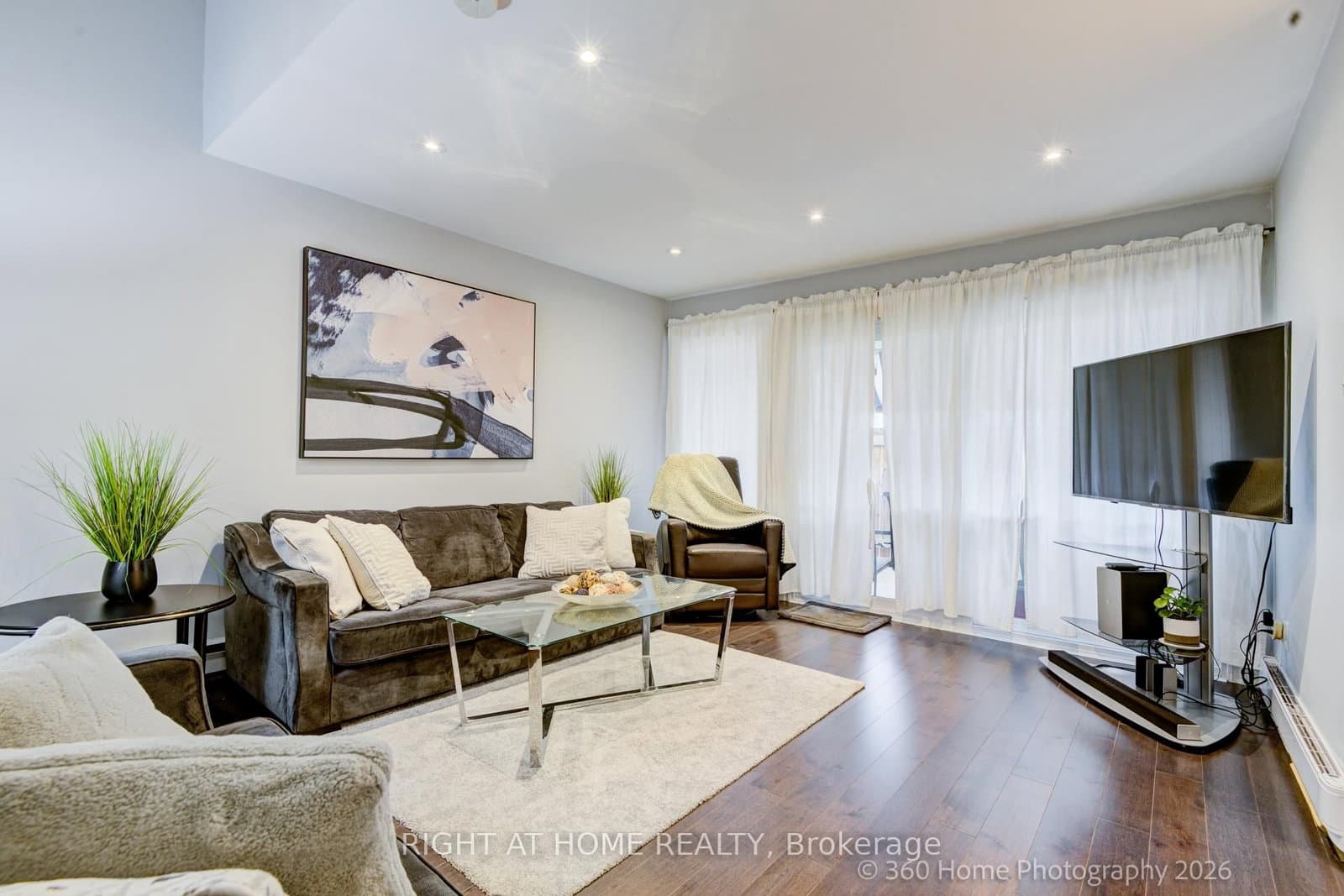 221 Milestone Crescent, Unit 80 thumbnail 3