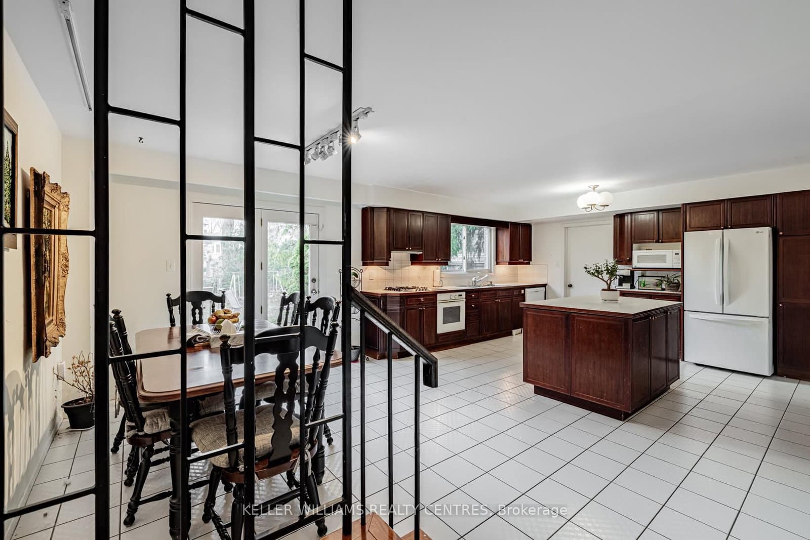 10 Hawthorne Lane thumbnail 16