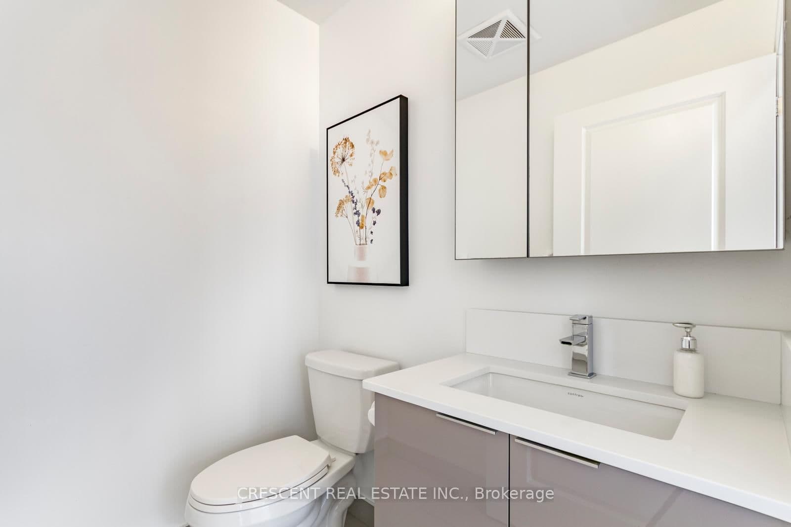 99 Eagle Rock Way, Unit TH101 thumbnail 16