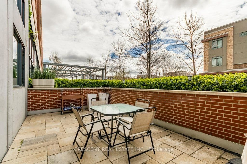 99 Eagle Rock Way, Unit TH101 thumbnail 17