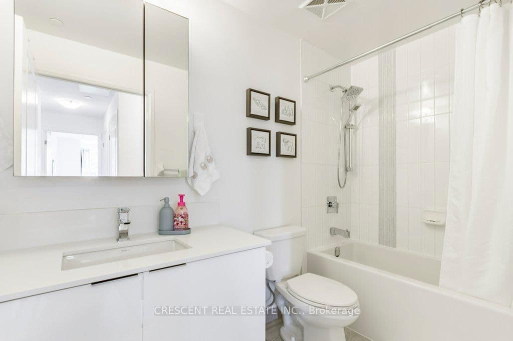 99 Eagle Rock Way, Unit TH101 thumbnail 21