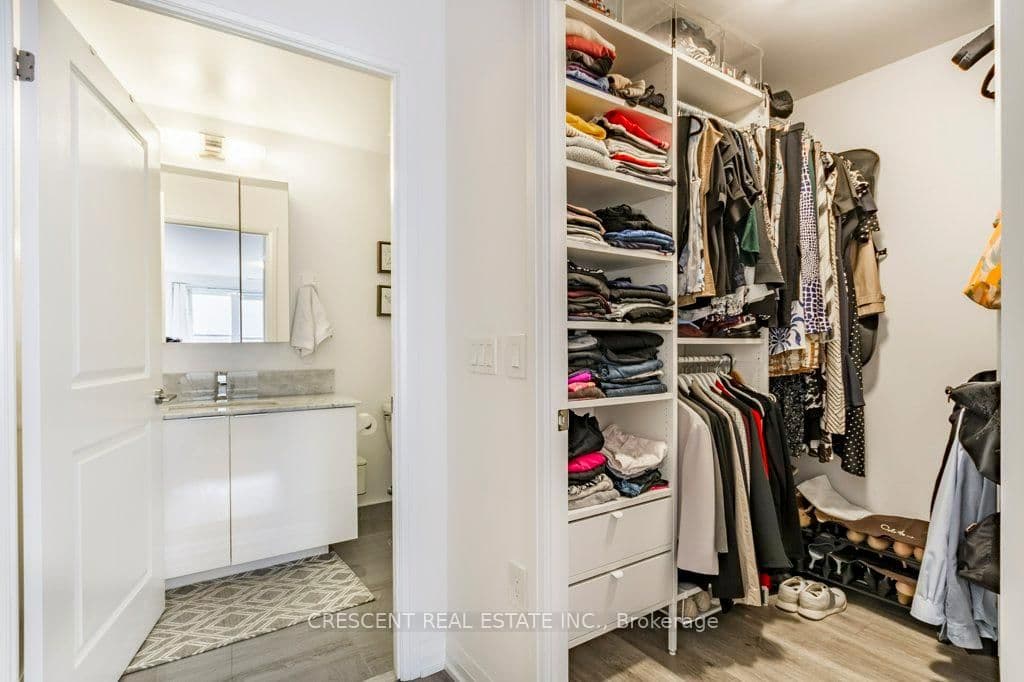 99 Eagle Rock Way, Unit TH101 thumbnail 29