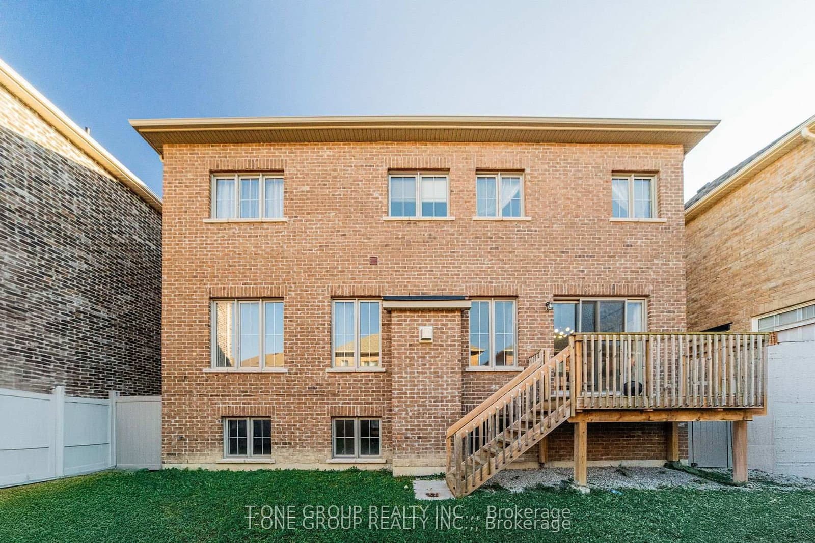 63 Ken Sinclair Crescent thumbnail 38