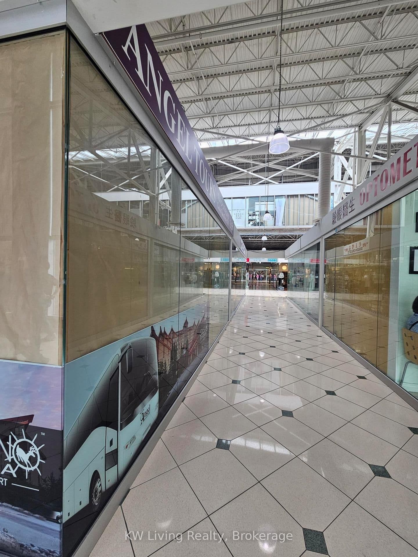4300 Steeles Avenue E, Unit E16 thumbnail 4