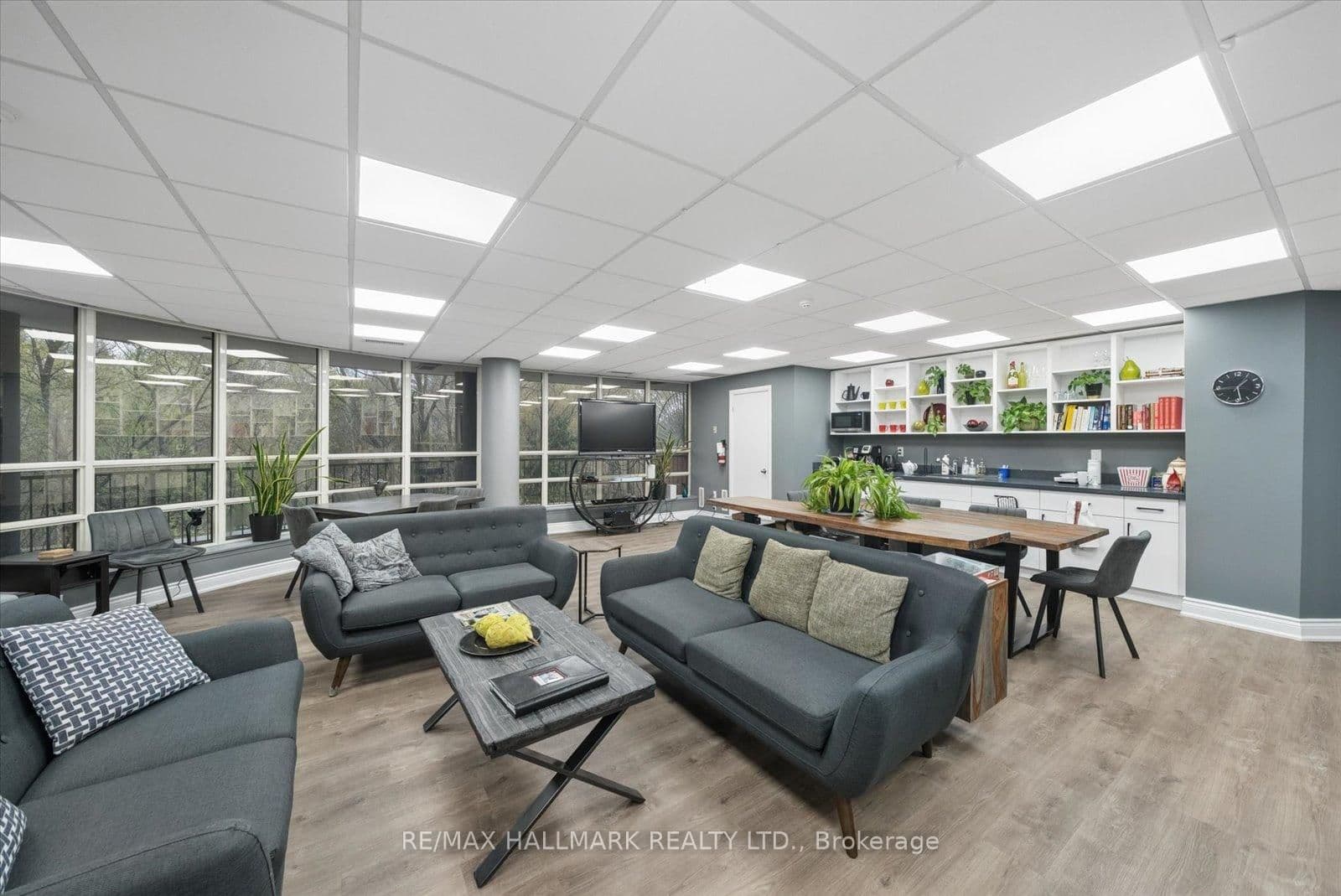 30 Wilson Street, Unit 302 thumbnail 37