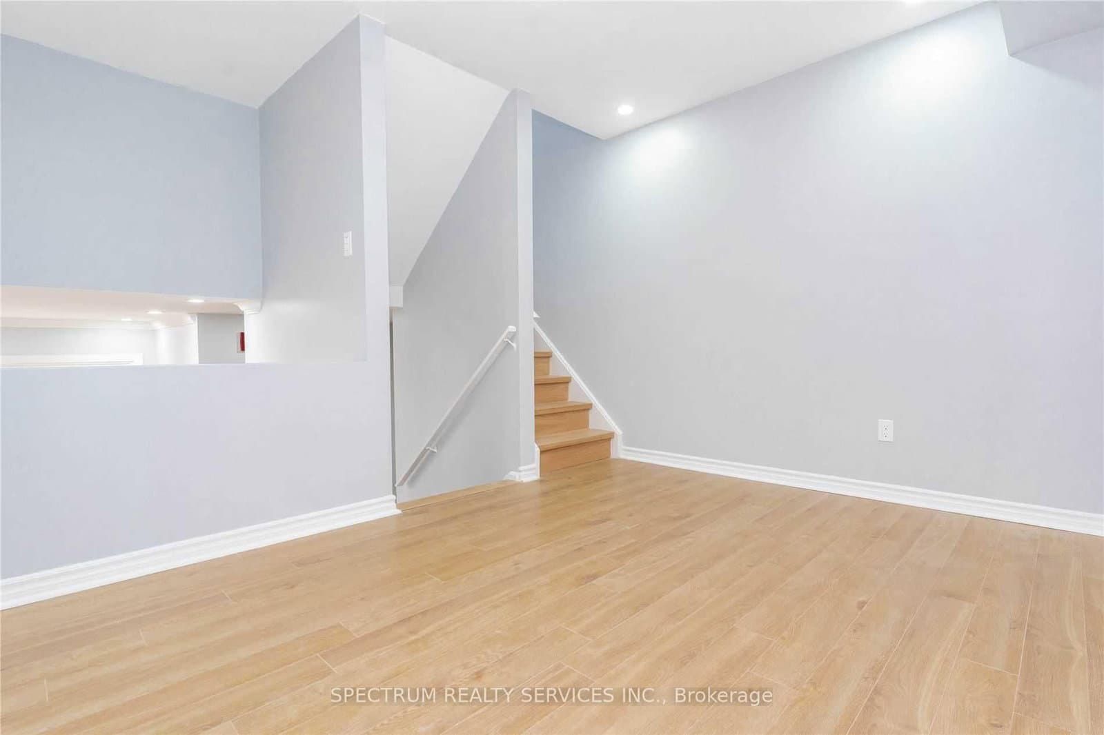 197 Milestone Drive, Unit 68 thumbnail 4