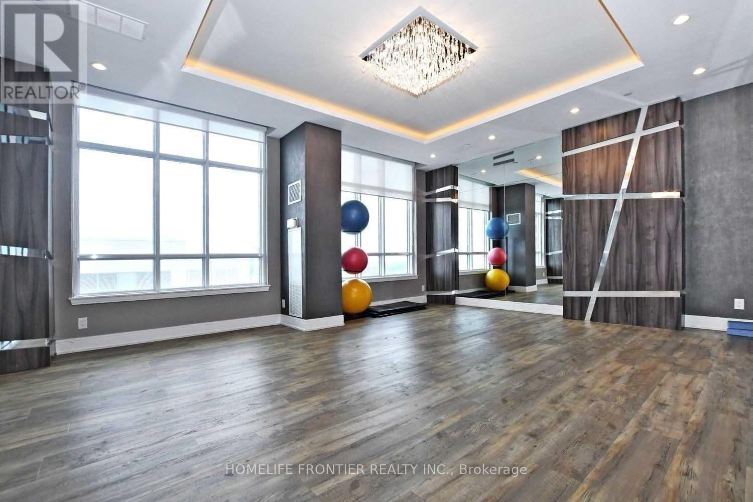 9191 SW Yonge Street SW, Unit 512 thumbnail 22