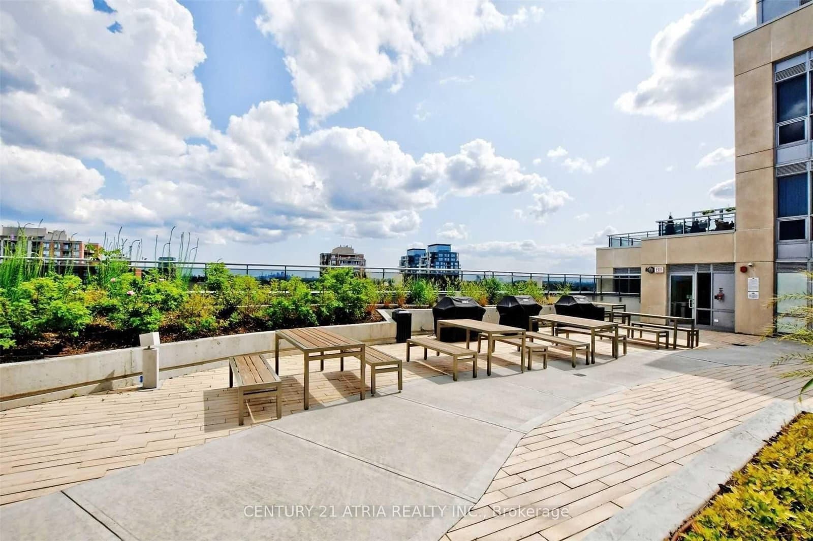 9199 Yonge Street, Unit 518 thumbnail 36