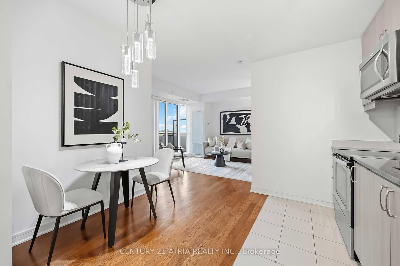 9199 Yonge Street, Unit 518 thumbnail 6