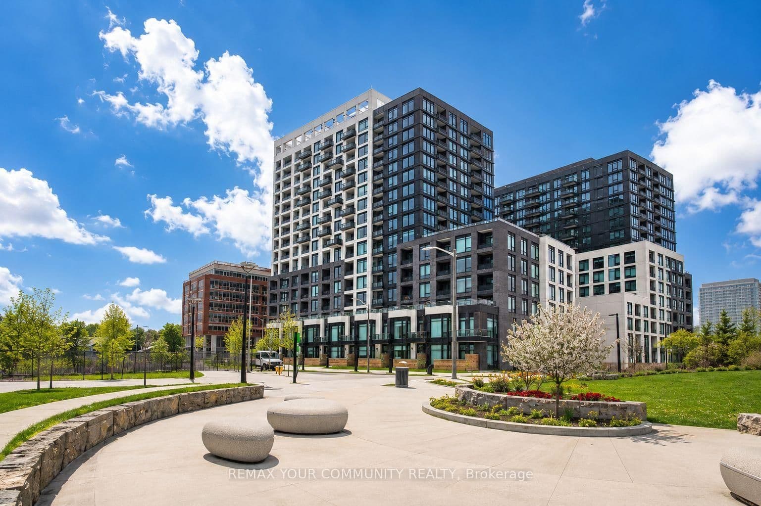 3 Rosewater Street, Unit 202W thumbnail 2