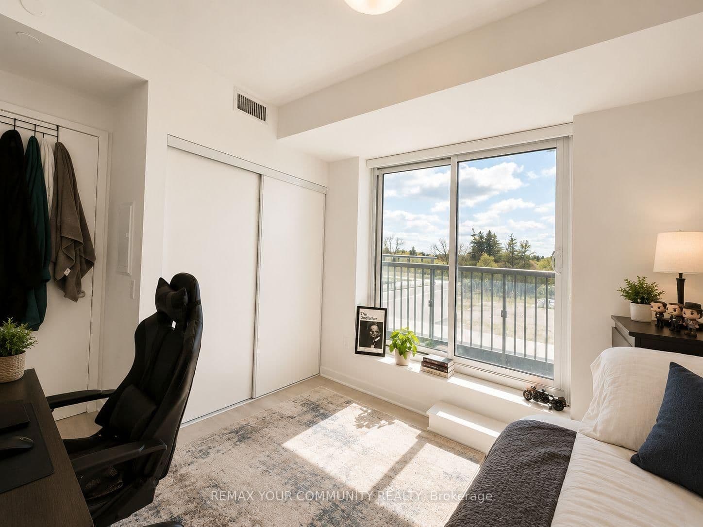 3 Rosewater Street, Unit 202W thumbnail 9
