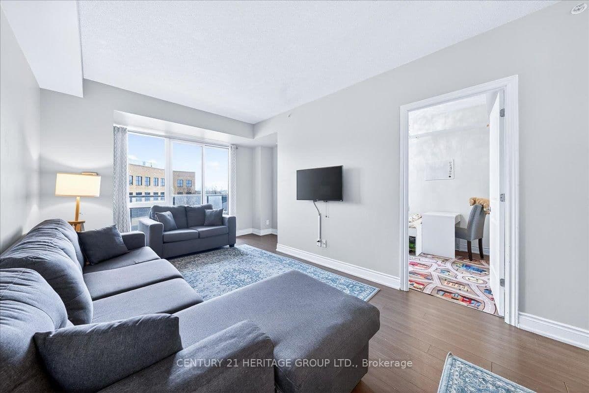 9088 Yonge Street, Unit 510A thumbnail 9