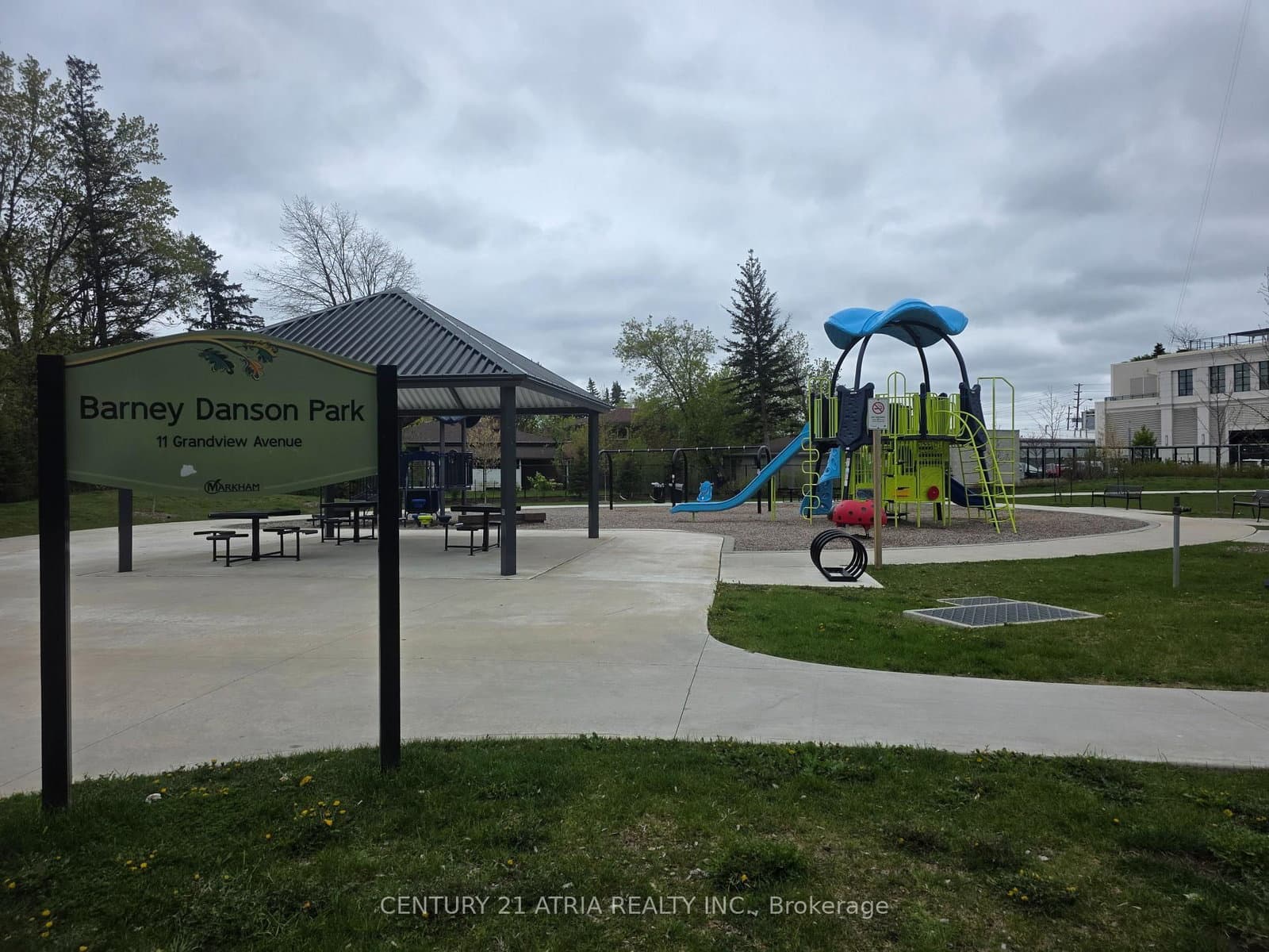 18 Grandview Avenue, Unit Lower thumbnail 10