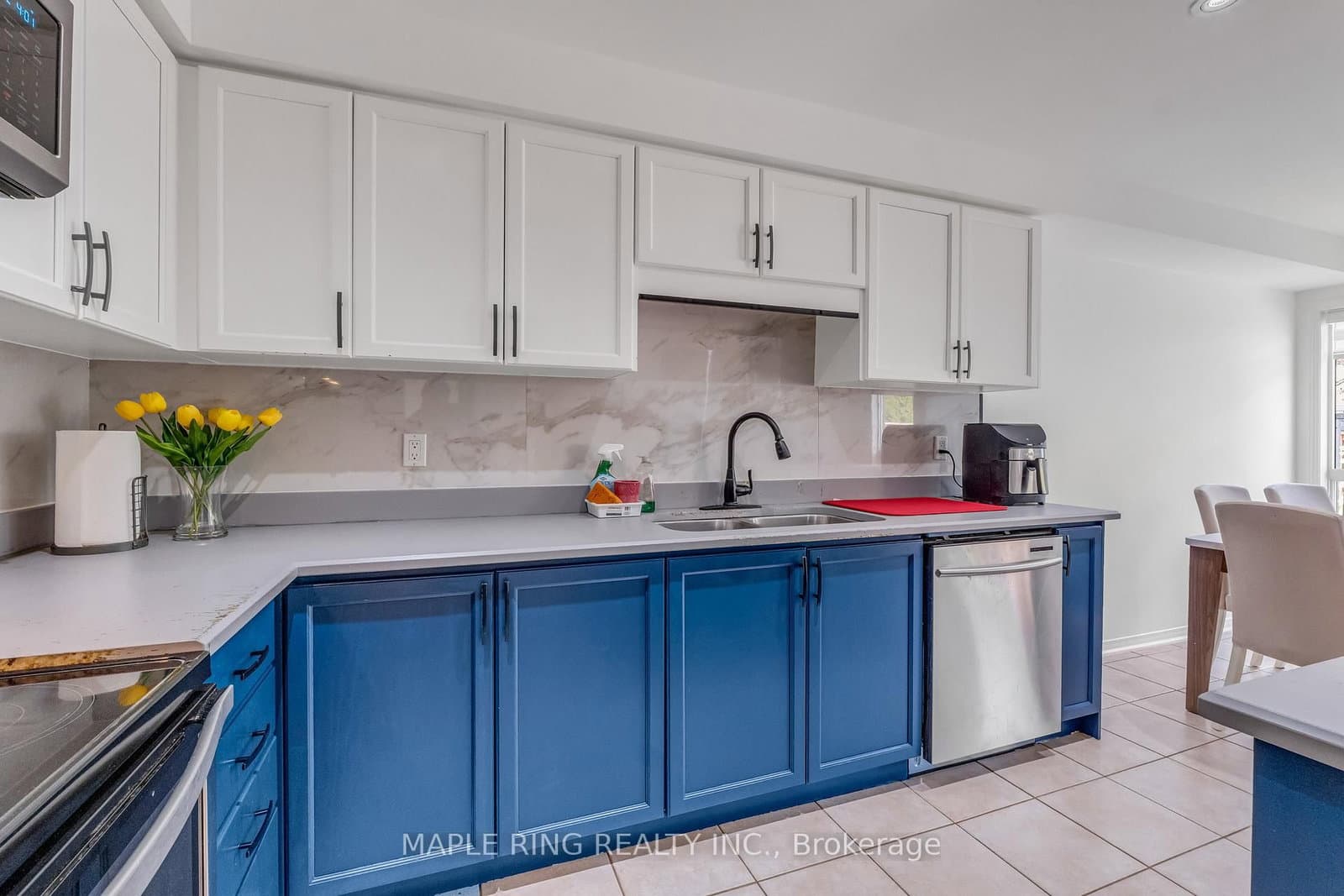 36 Laurelhurst Crescent thumbnail 10