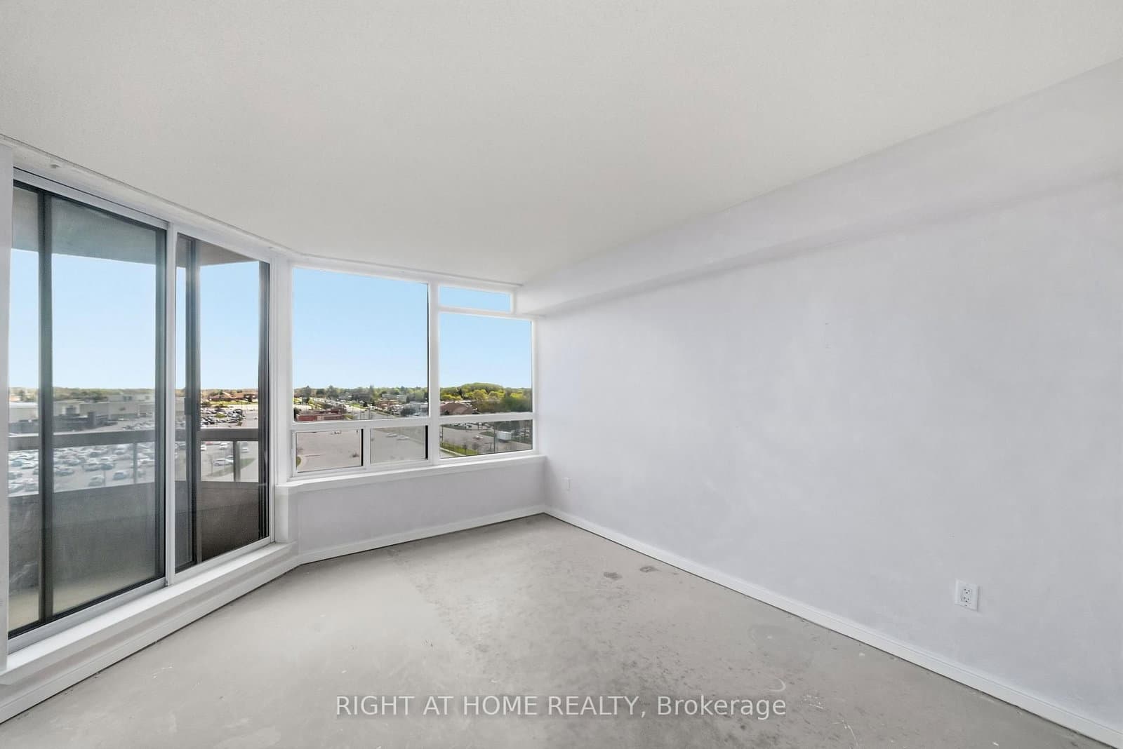 610 BULLOCK Drive, Unit 803 thumbnail 20