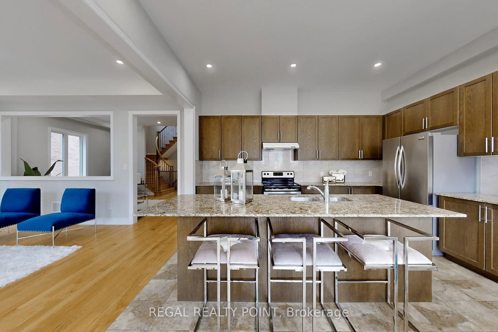 79 Wellspring Avenue thumbnail 10