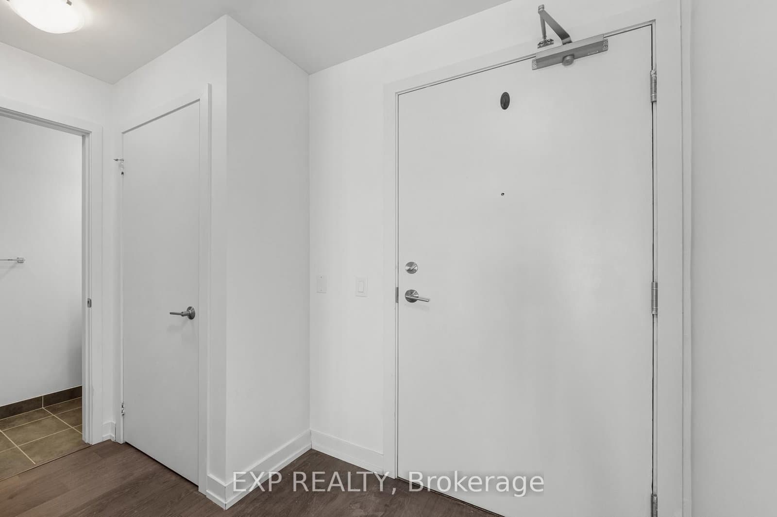 555 William Graham Drive, Unit 115 thumbnail 2