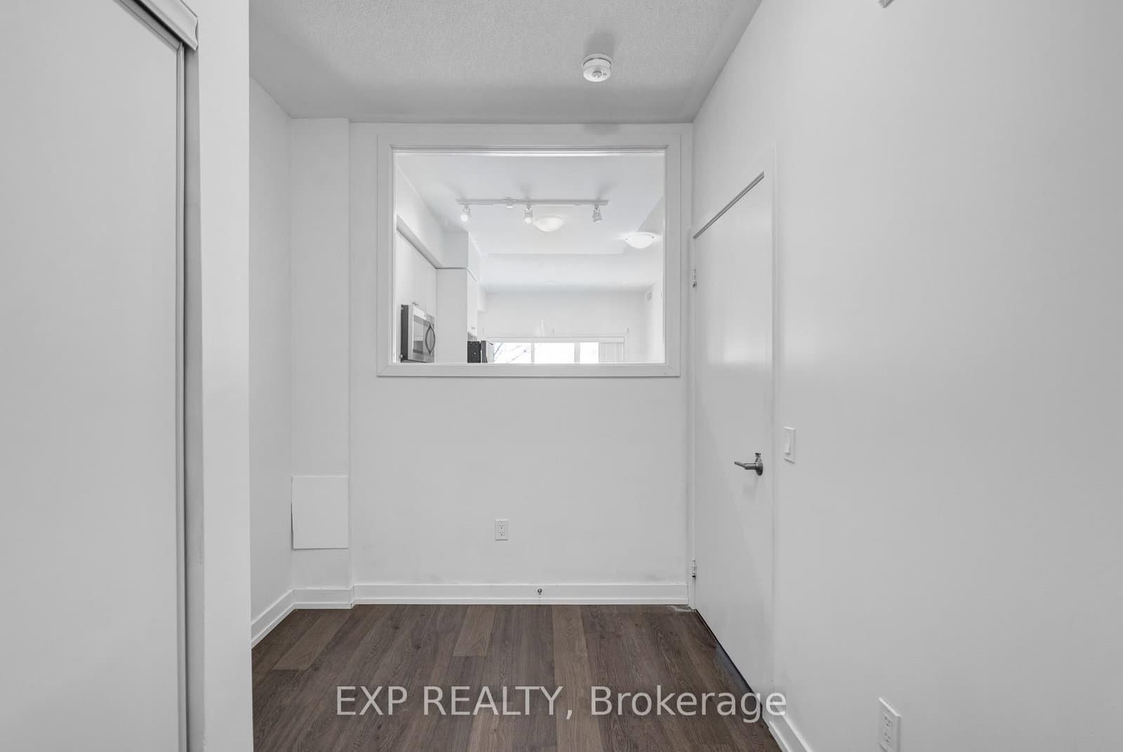 555 William Graham Drive, Unit 115 thumbnail 20