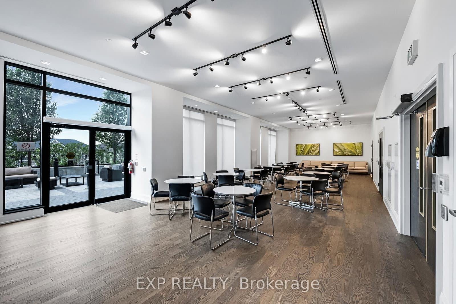 555 William Graham Drive, Unit 115 thumbnail 30