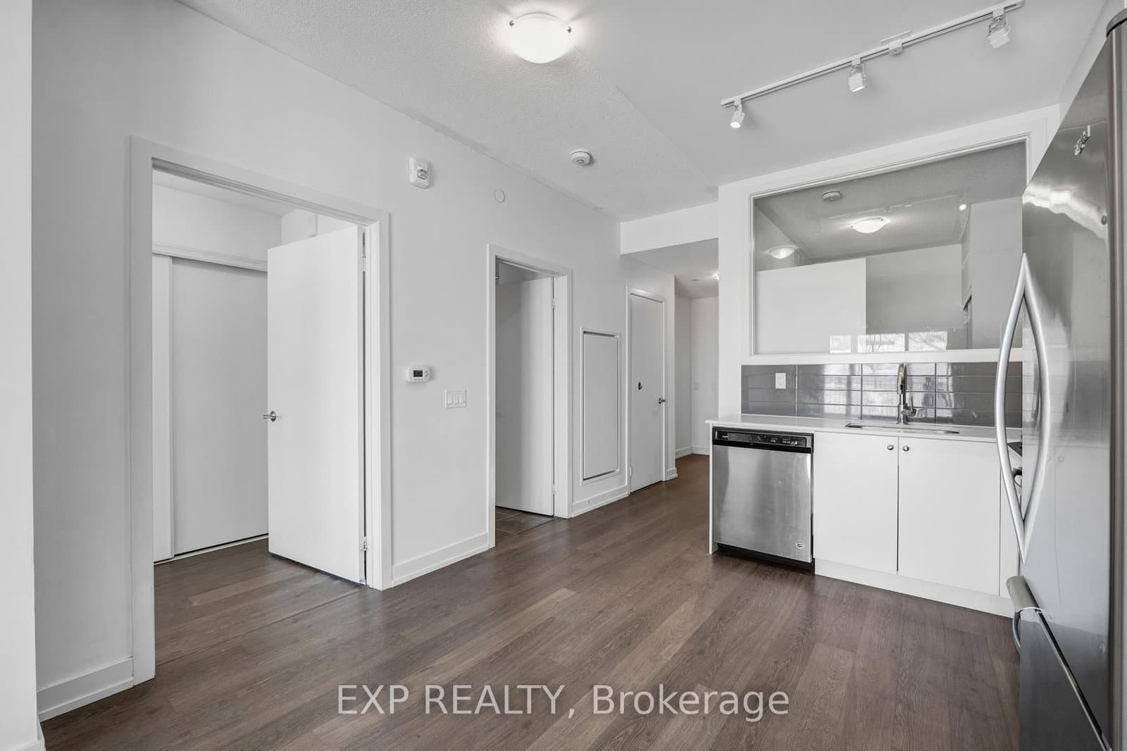 555 William Graham Drive, Unit 115 thumbnail 8