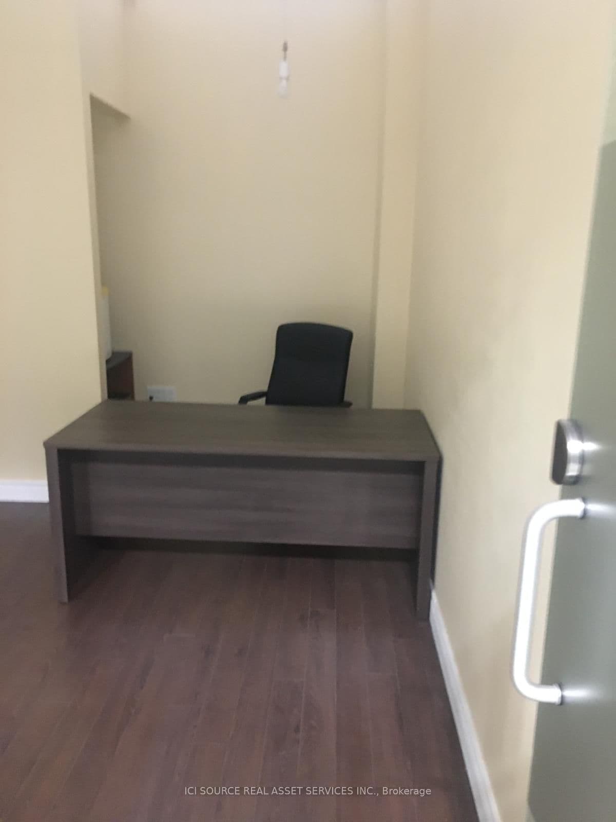 7181 Yonge Street, Unit 219 - Image 1
