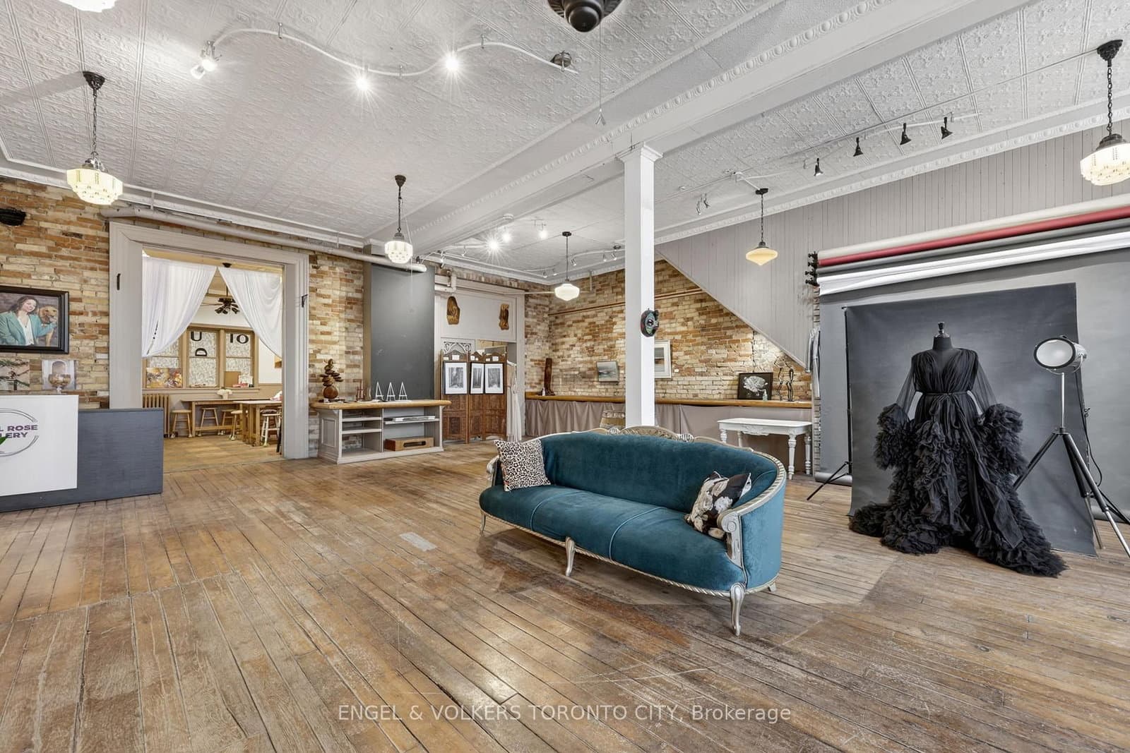 15210 Yonge Street thumbnail 14