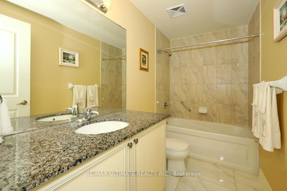 9235 Jane Street, Unit 407 thumbnail 18